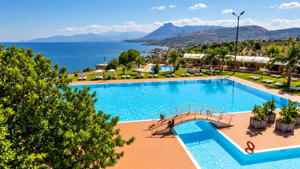 Hotel & Resort Torre Normanna